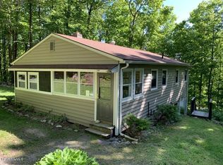 329 Little John Dr, Becket, MA 01223