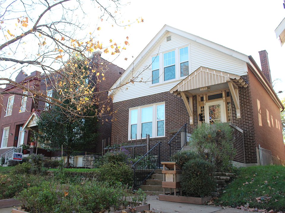 The front of 3306 Wyoming.