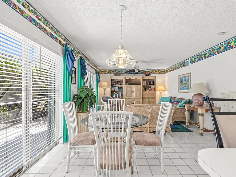 2746 Linkside Dr — Photo 6