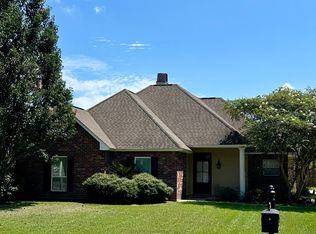 17508 McCrory 1 Rd, Prairieville, LA 70769
