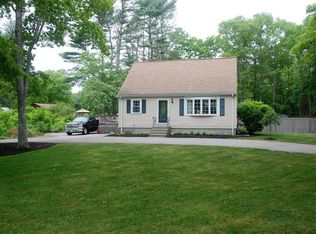 2 Ransom St, Carver, MA 02330