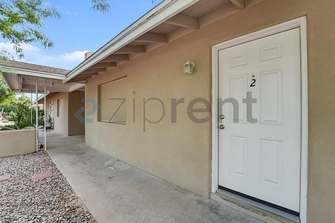 2 bed, 1003 sqft, $1,250 — Photo 4