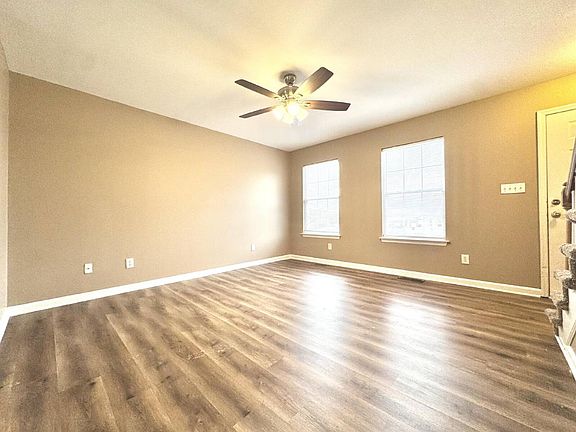 4th image of 507 Big Bear Ln