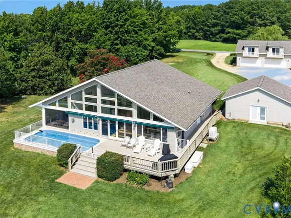 392 Kingscote Dr, Lottsburg, VA 22511