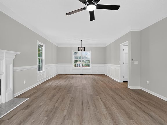 2nd image of 220 Clearmeadow Dr