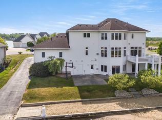 9162 24th Ave, Jenison, MI 49428