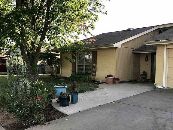 2nd image of 508 NE 48th St