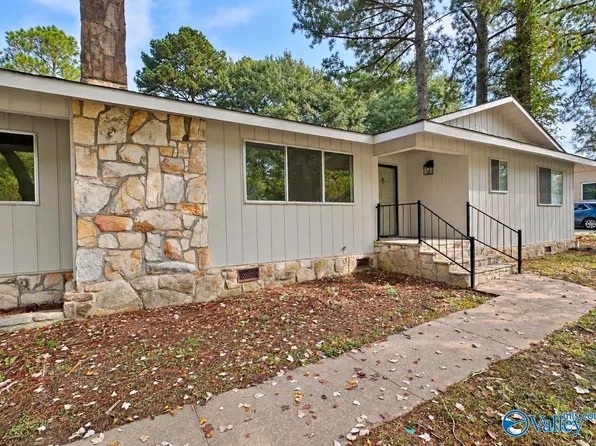 502 Eastview Ave, Albertville, AL 35950