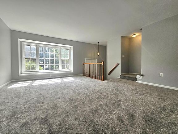 4th image of 4707 Gainsborough Dr