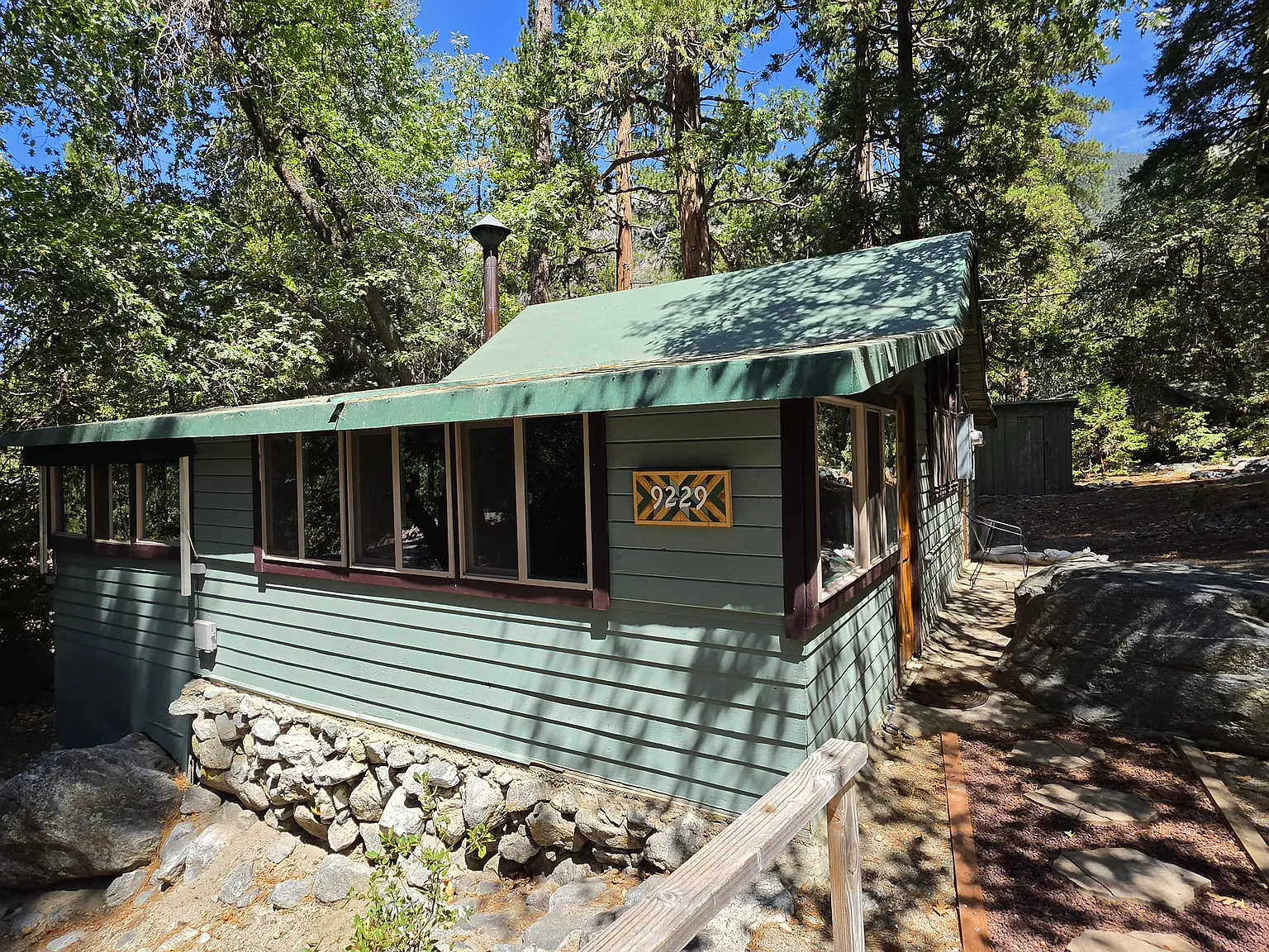 9229 Wood Rd — Photo 2