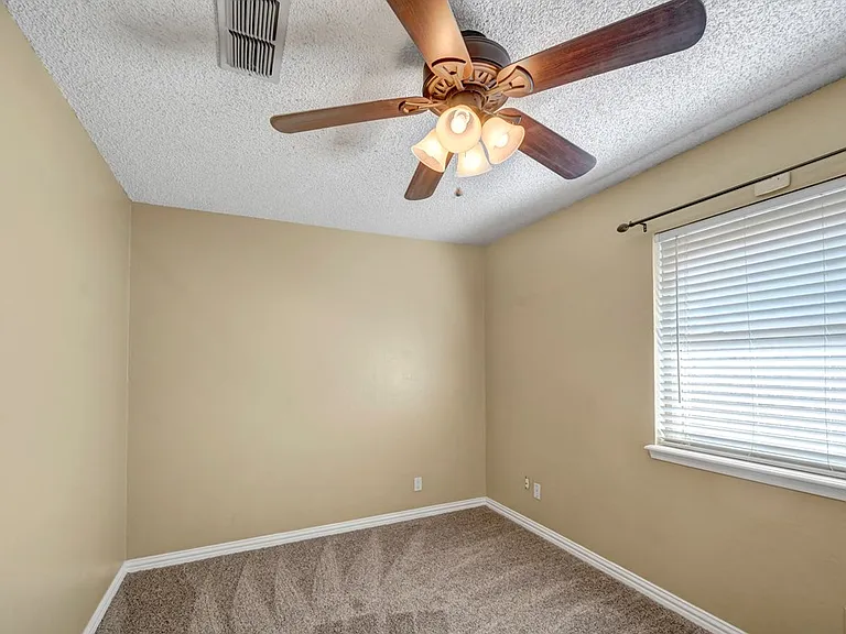 4202 Merrill Dr — Photo 29