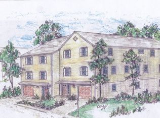 2136 S Lowell St, Arlington, VA 22204