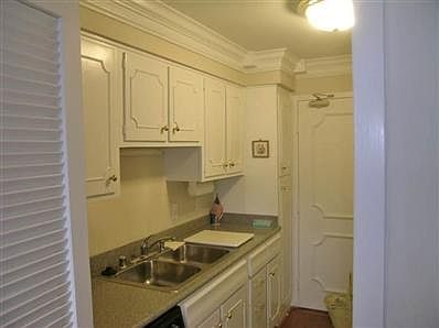 5th image of 101 S Hanover Ave APT 2A