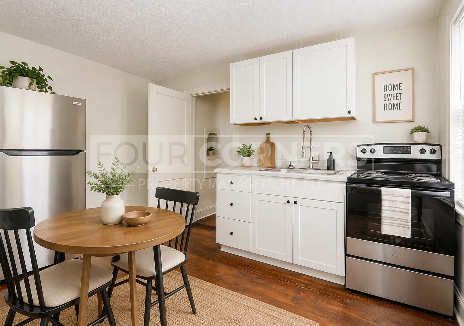 1007 South Main Street — Photo 3
