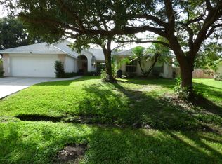 466 Coolidge Rd NE, Palm Bay, FL 32907