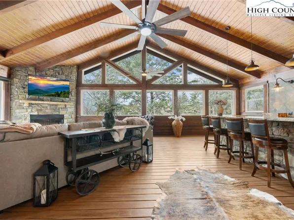123 Saint Andrews Road, Beech Mountain, NC 28604