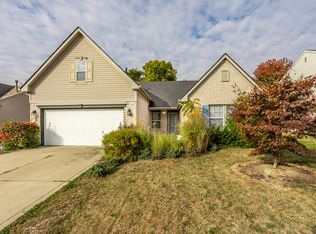 860 Weeping Way Ln, Avon, IN 46123