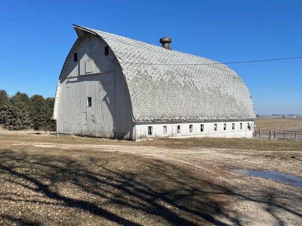 1758 County Road W42, Decorah, IA 52101