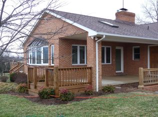 669 Brower Rd, Waynesboro, VA 22980