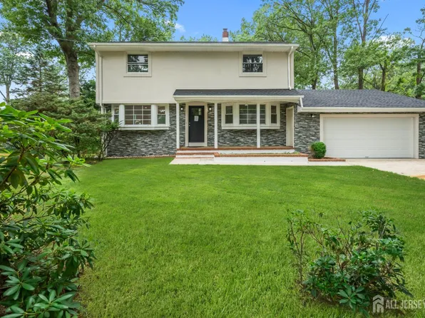 15 Manton Ave, East Brunswick, NJ 08816