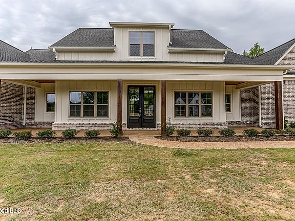 2nd image of 9099 Treadway Creek Dr
