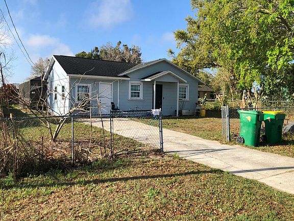 3rd image of 606 Ridgewood Ave