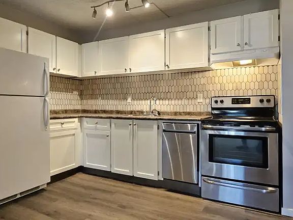 2nd image of 204 57th Ave #5812