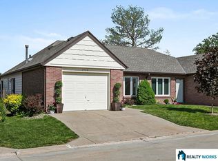 3400 Glenhaven Pl, Lincoln, NE 68506