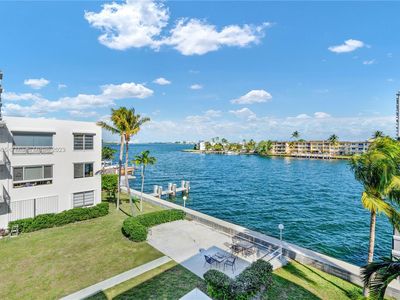 7939 West Dr APT 304, North Bay Village, FL, 33141