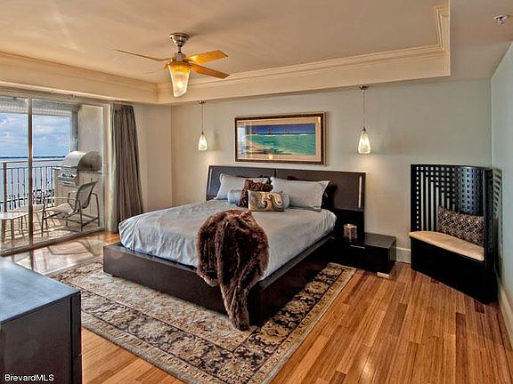 4th image of 130 Oceanus Cir #403