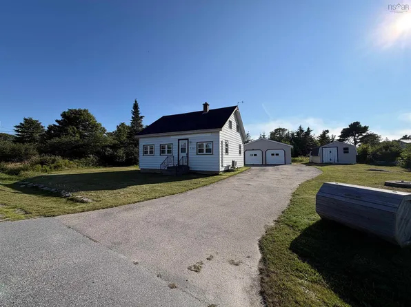 728 Stoney Island Rd, Clam Pt, NS B0W 2G0