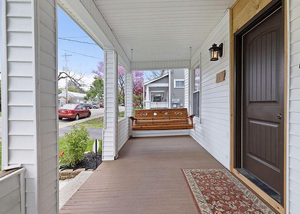 1st image of 1517 Truro Ave