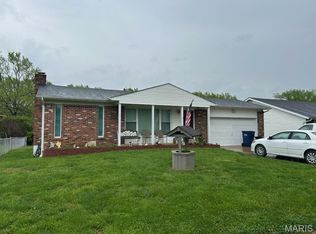1301 Birch Dr, Pacific, MO 63069
