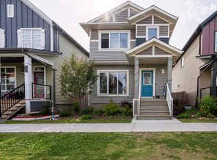 1767 26a St NW, Edmonton, AB T6T2H8