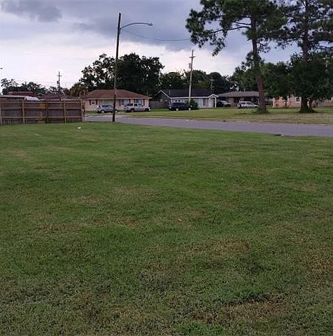 1st image of 4901 Bright Dr