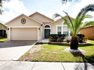 6929 Crown Lake Dr, Gibsonton, FL 33534