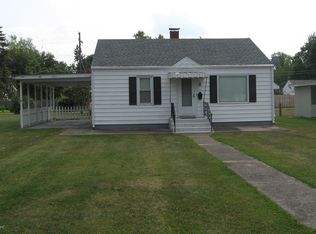 1031 E 9th St, Rochester, IN 46975