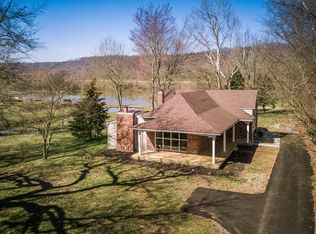 7604 Cane Run Rd, Louisville, KY 40258