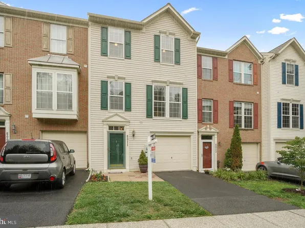 6011 Newport Ln, Frederick, MD 21701