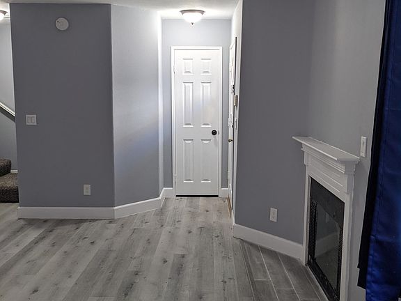 4th image of 49 N Parkwood Ave APT 11