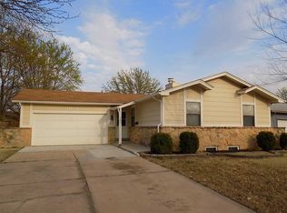 1018 S Dalton Dr, Wichita, KS 67207
