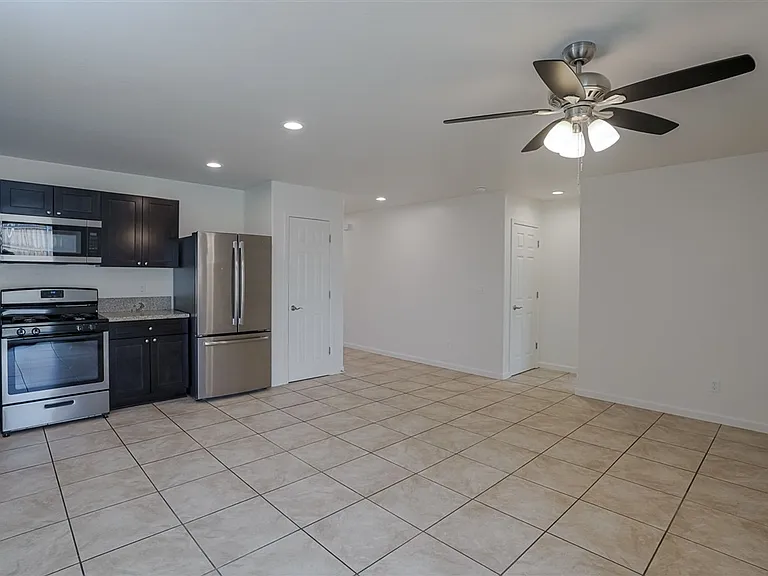 3850 N Teri Ct — Photo 40