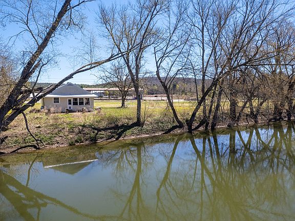 3rd image of 205 217 County Rd #26
