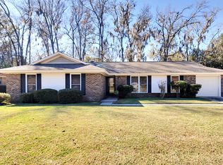 28 Barrington Cir, Savannah, GA 31419