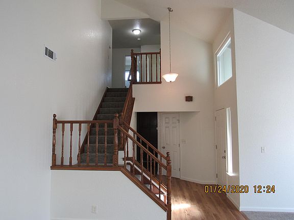 2nd image of 227 Wawona St