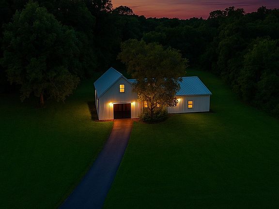 4th image of 750 Mockingbird Ave