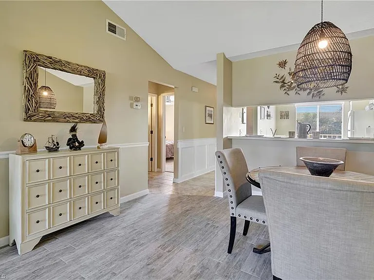 3062 Sandpiper Bay Cir #K302 — Photo 6