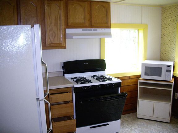 3rd image of 5253 N Gladstone St