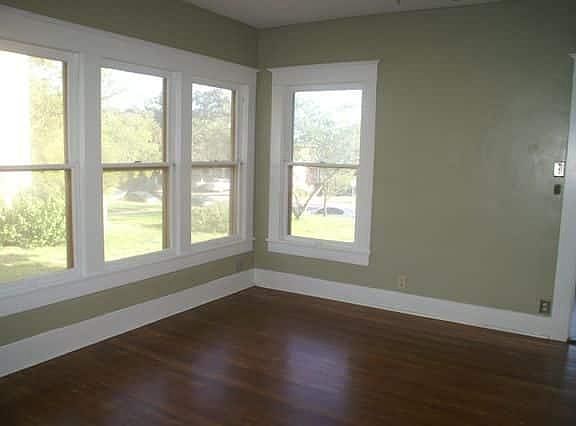 4th image of 1022 W Hickory St