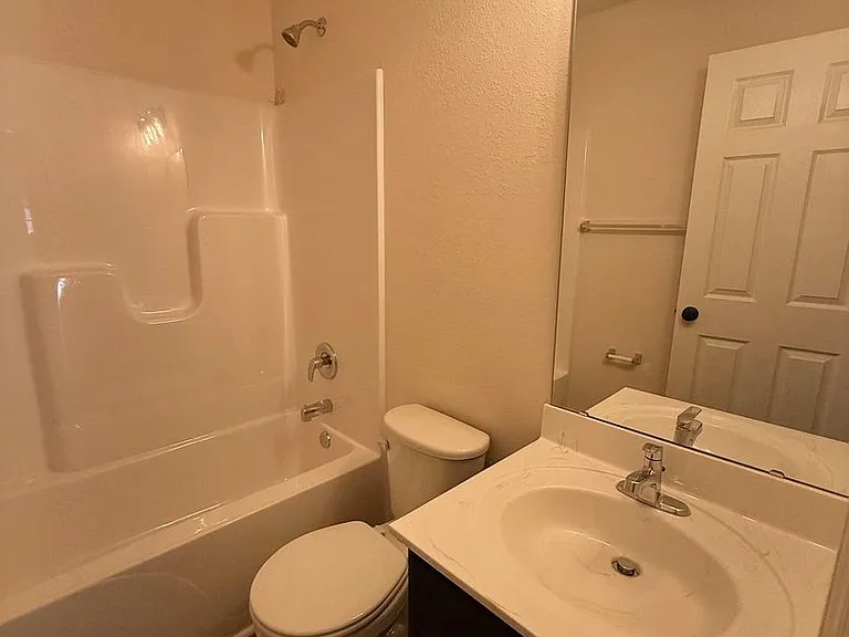 9618 Red Maple Trl — Photo 15